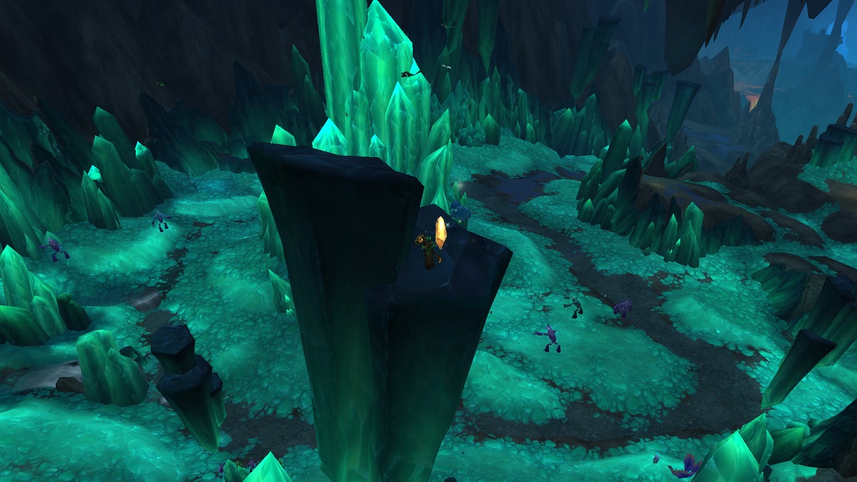 How to Find and Open the Crystal-Encased Chest in WoW: Dragonflight ...