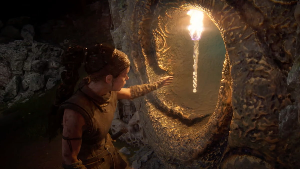 Retrieving torch back in second torch portal in Senua's Saga: Hellblade 2