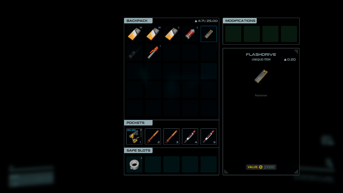 Player's inventory highlighting a flash drive