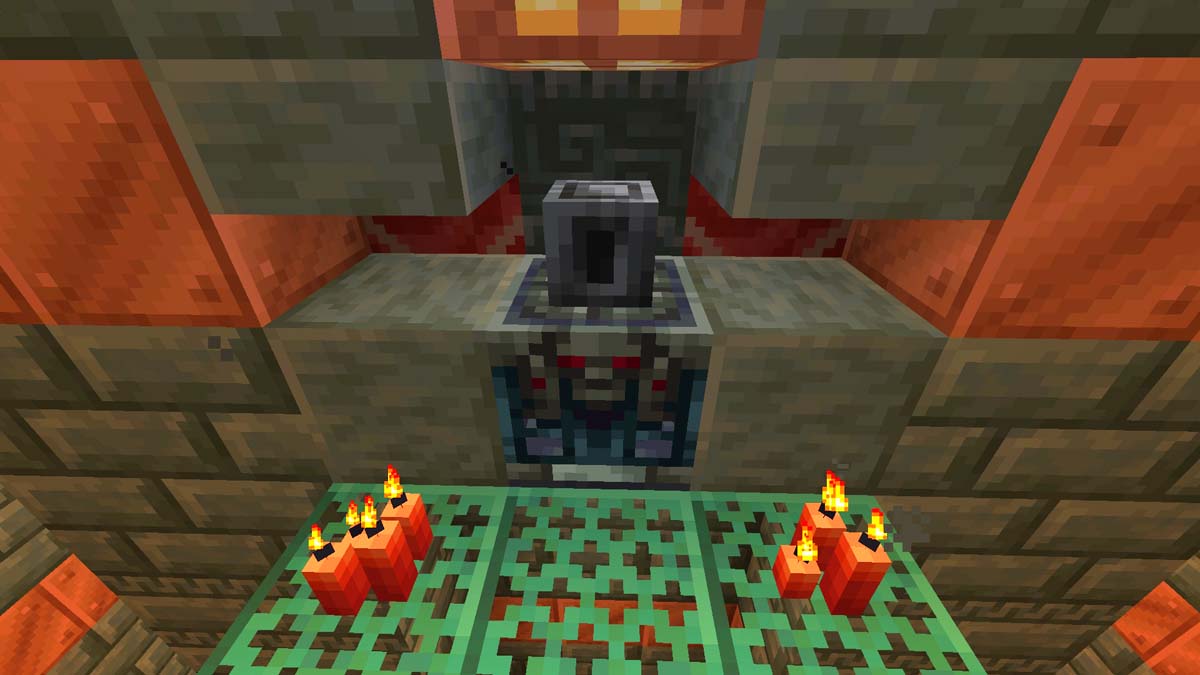 Heavy core on top of an ominous vault in Minecraft