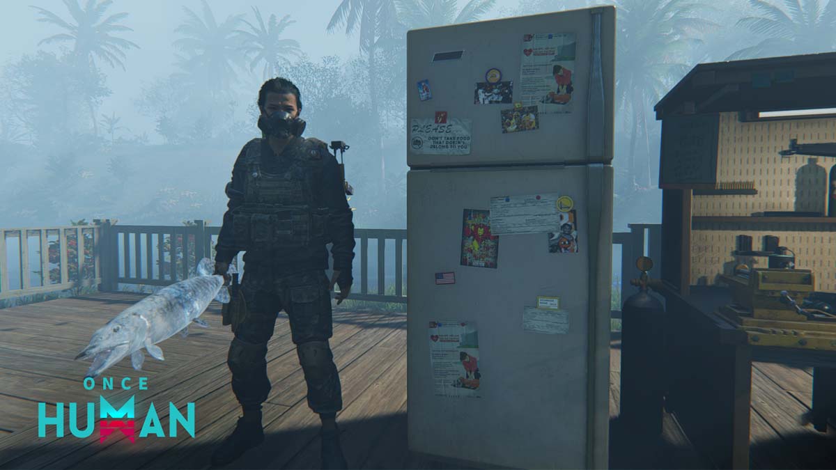 Once Human player stands with a fish in his hands next to a refrigerator with food and drinks