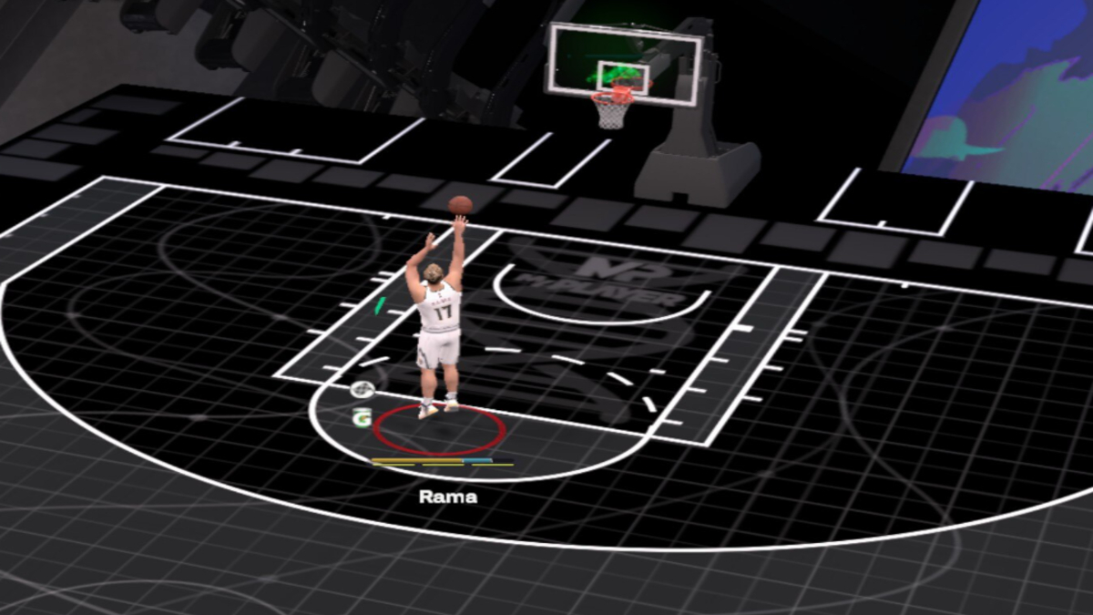 Shooting the ball in the customize hud menu in NBA 2K25