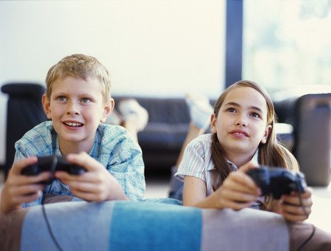 9 Benefits of Kids Playing Video Games